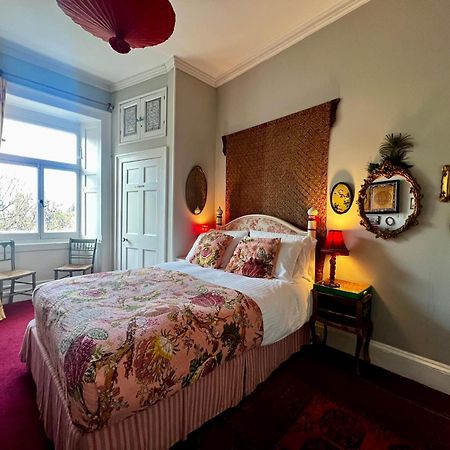 Central Apartment With Parking, Original Art And Antiques エディンバラ エクステリア 写真