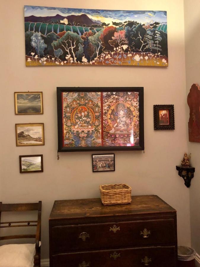 Central Apartment With Parking, Original Art And Antiques エディンバラ エクステリア 写真