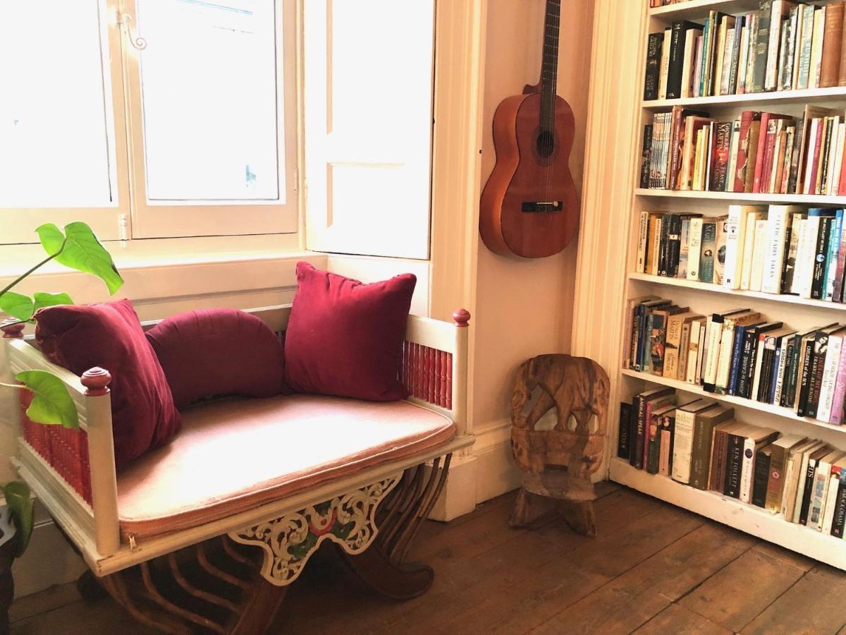 Central Apartment With Parking, Original Art And Antiques エディンバラ エクステリア 写真