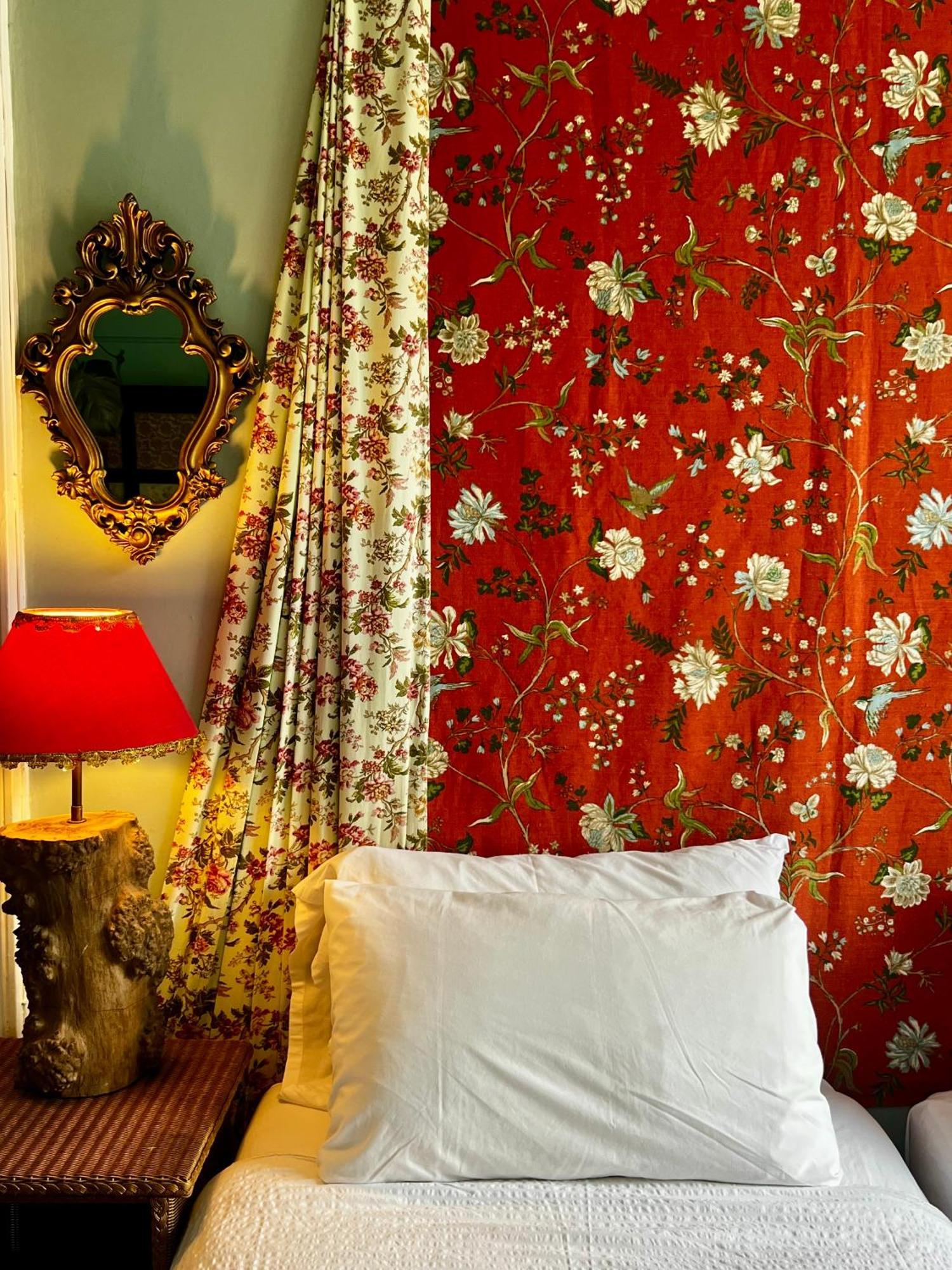 Central Apartment With Parking, Original Art And Antiques エディンバラ エクステリア 写真